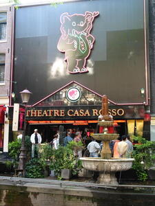 Photo: Theatre Casa Rosso