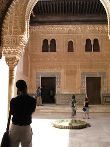 Photo: Tourists in Alhambra