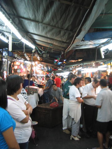 Patpong night market