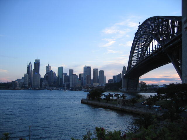 Harbour Bridge and downtown Sydney