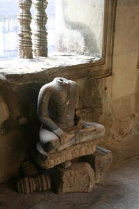 Photo: Headless statue