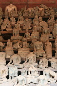 Photo: Broken Buddhas
