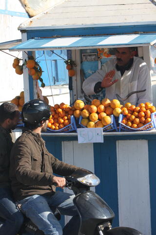 Orange juice vendor