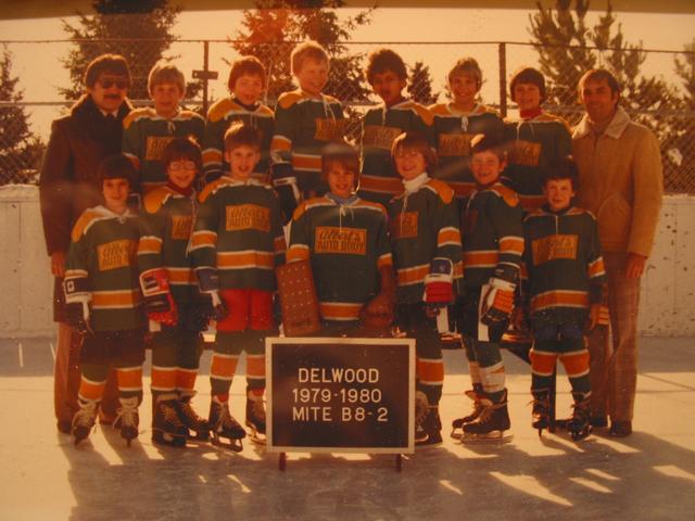 Gerald with hockey team