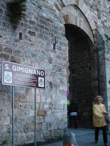 Photo: Entry to San Gimi