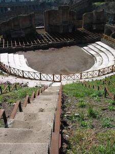 Photo: Large Theater / Teatro Grande
