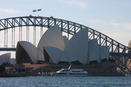 Photo: Sydney Opera House and Harbour Bridge