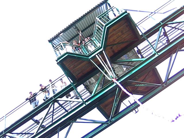 Bungee jump