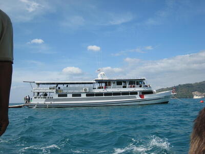 Photo: Colona VI liveaboard boat