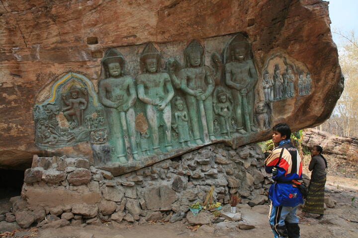 Hindu rock carvings